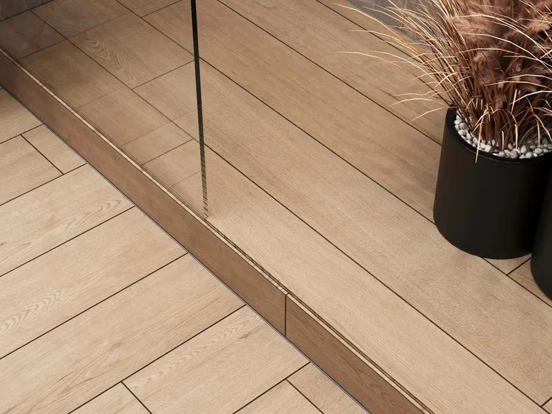 Плинтус Estima Classic Wood honey oak, CW04 7x60, неполированная