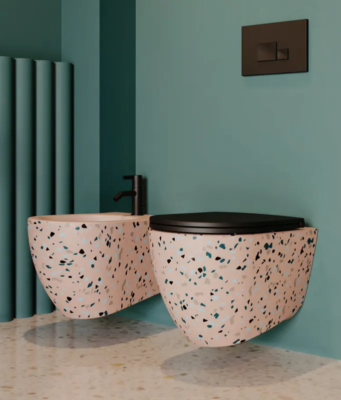 Биде подвесное Isvea Infinity Terrazzo лососевый — вид под углом с установленным смесителем