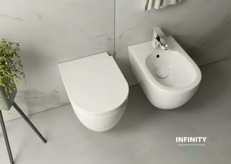 Биде подвесное Isvea Infinity белый — вид под углом с установленным смесителем