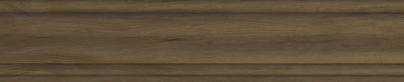 Плинтус Сальветти коричневый 39,6x8