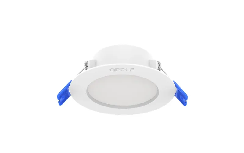 Светильник светодиодный точечный OPPLE Utility LED Downlight US R150-12W-3000-WH-GP встраиваемый — вид под углом