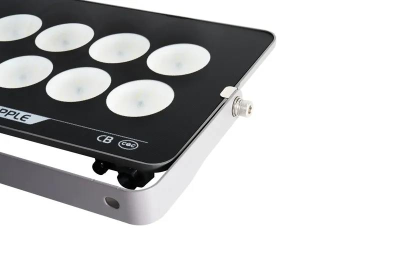 Прожектор светодиодный уличный OPPLE LED Floodlight EQ3 70W-4000-GY-GP поворотный — вид под углом