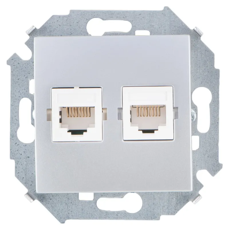 Розетка компьютерная Simon 15, 2xRJ45, кат.5e, UTP, двойная, алюминий — вид спереди на лицевую панель