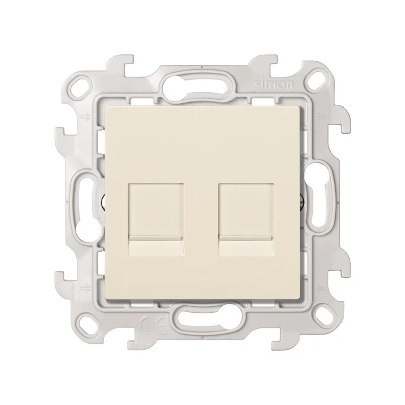 Розетка компьютерная Simon 24 Harmonie 2xRJ45, кат.6, UTP, слоновая кость — вид спереди на механизм