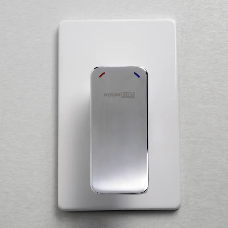Встроенный смеситель Wasserkraft Aller 1060White для душа — вид под углом на ручку