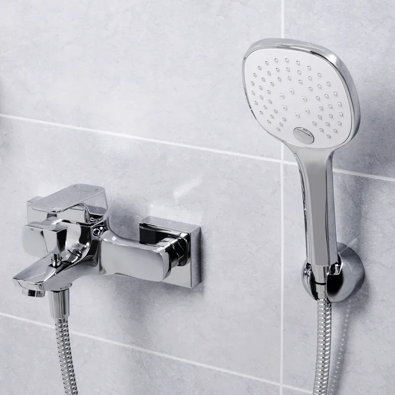 Смеситель Wasserkraft Salm 2700 с коротким изливом — вид сбоку на душевую лейку и корпус
