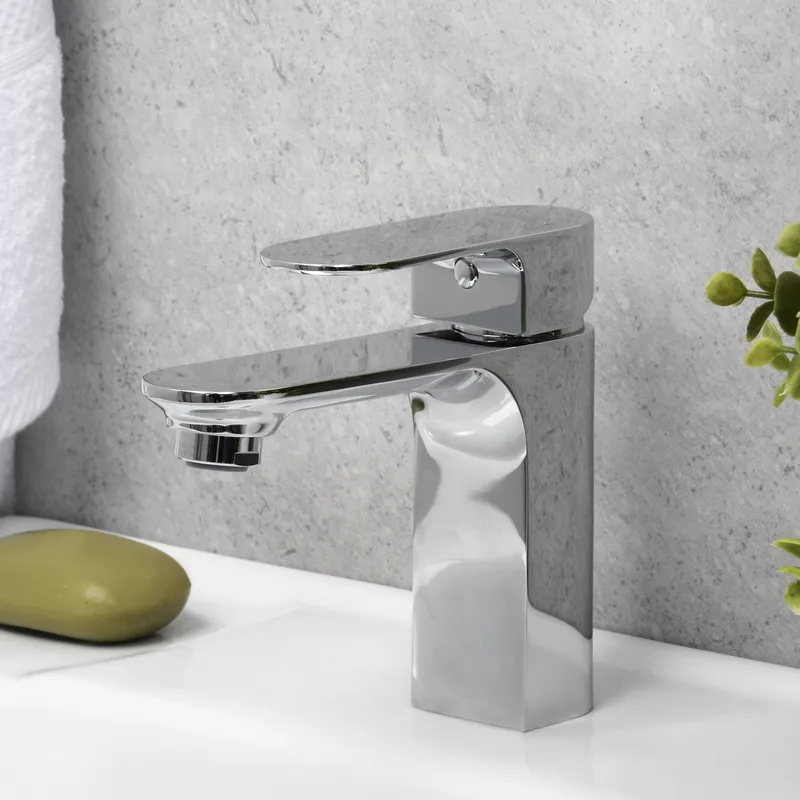 Смеситель для раковины Wasserkraft Dinkel 5800 — вид под углом