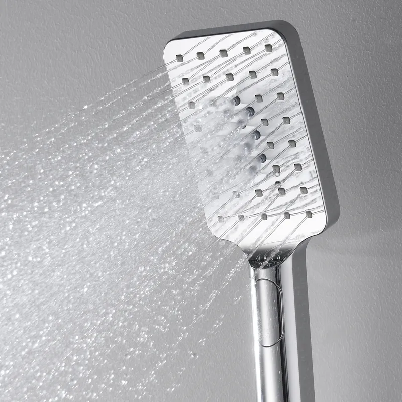 Ручной душ Wasserkraft с функцией экономии воды — лейка крупным планом