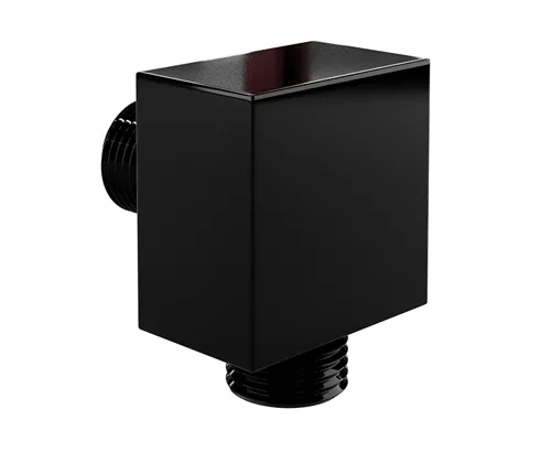 Подключение душевого шланга Wasserkraft Glan 6600 с держателем лейки — черный квадратный смеситель вид под углом