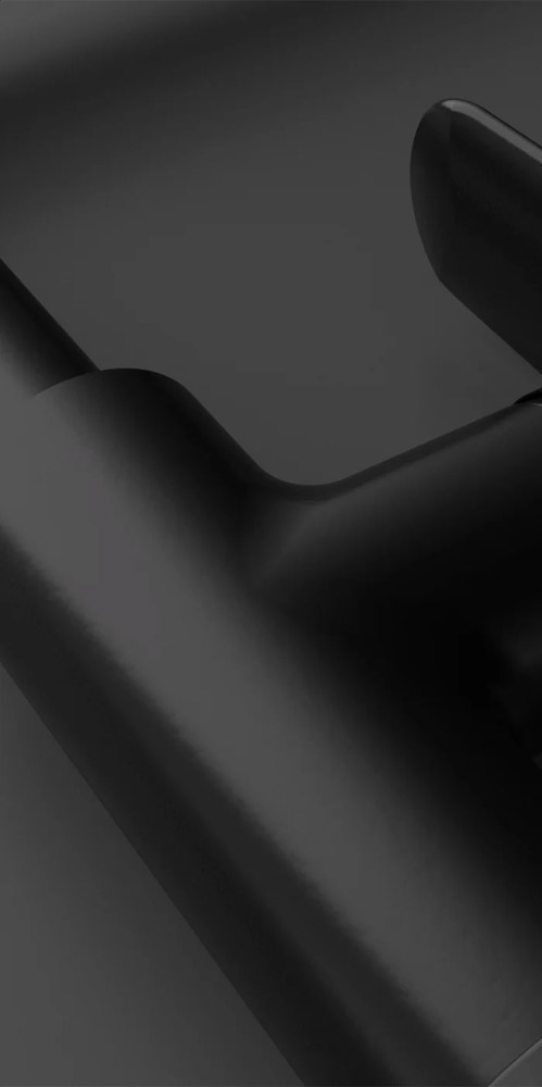 Смеситель для ванны Adell Azure черный — крупный план корпуса изделия