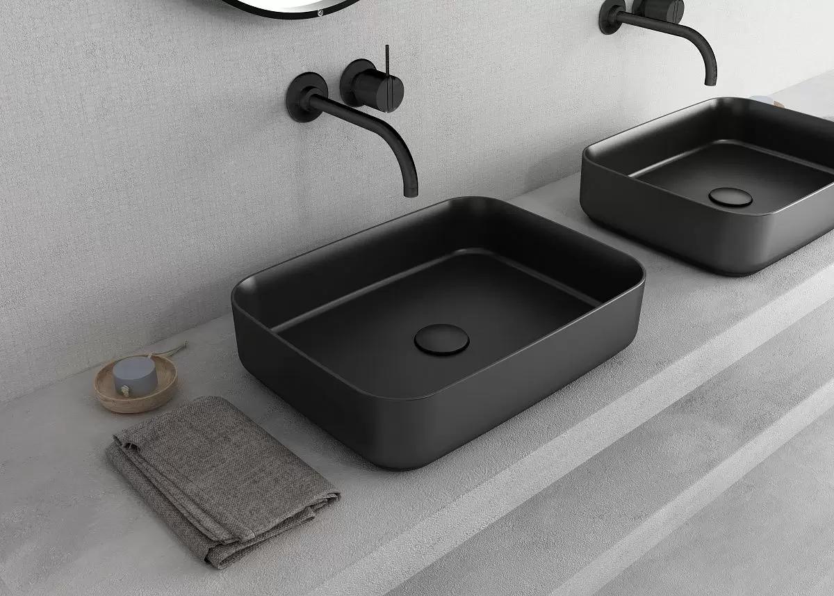 Раковина накладная Isvea Infinity 50 см, черный — две чаши на серой стене
