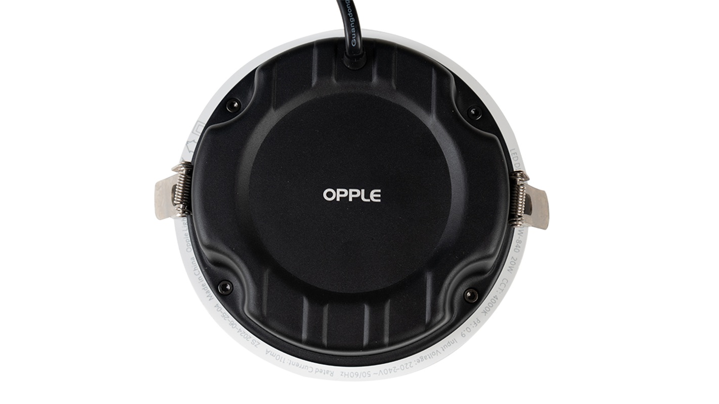 Светильник светодиодный точечный OPPLE US LED Spotlight Rc-UA R150-30W-840 поворотный — вид сзади на корпус