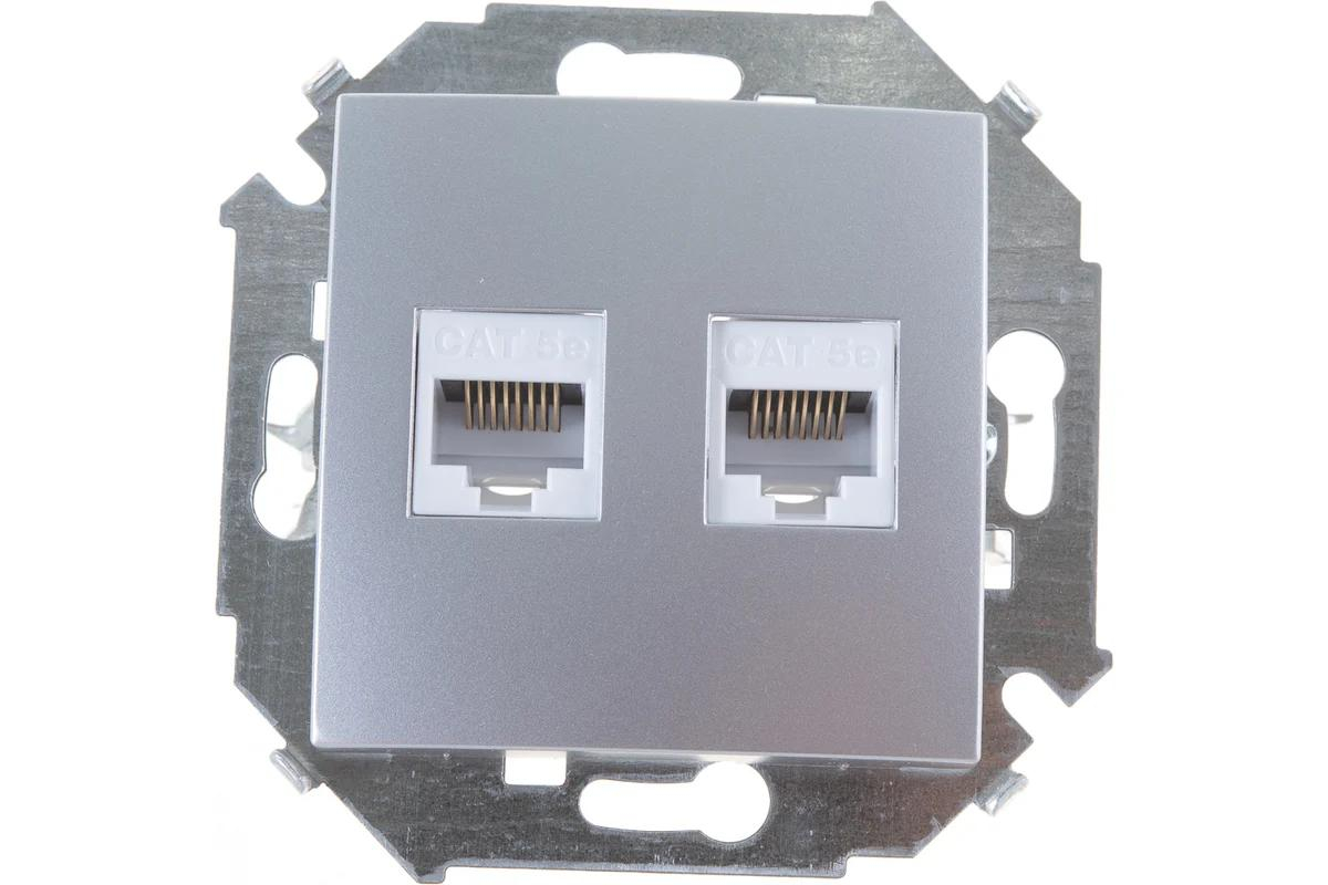 Розетка компьютерная Simon 15, двойная 2хRJ45 кат. 5e AMP, алюминий — вид сверху на модуль