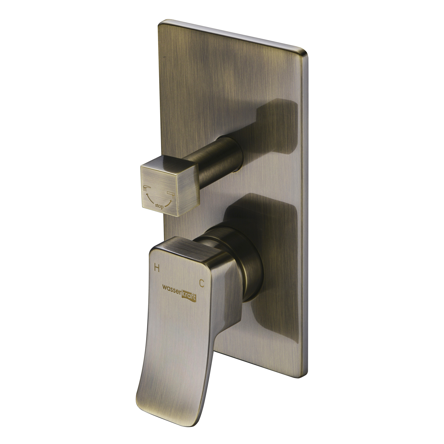 Встроенный смеситель Wasserkraft Exter 1600 для ванны и душа — вид под углом на панель с рычагом-2