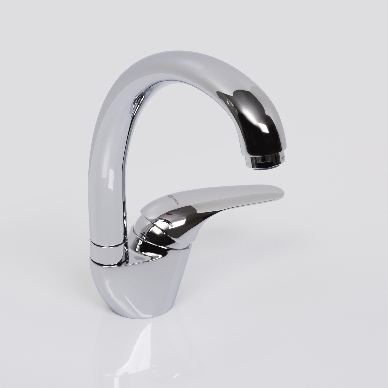 Смеситель для кухни Wasserkraft Rossel 2800 — вид сбоку под углом-4