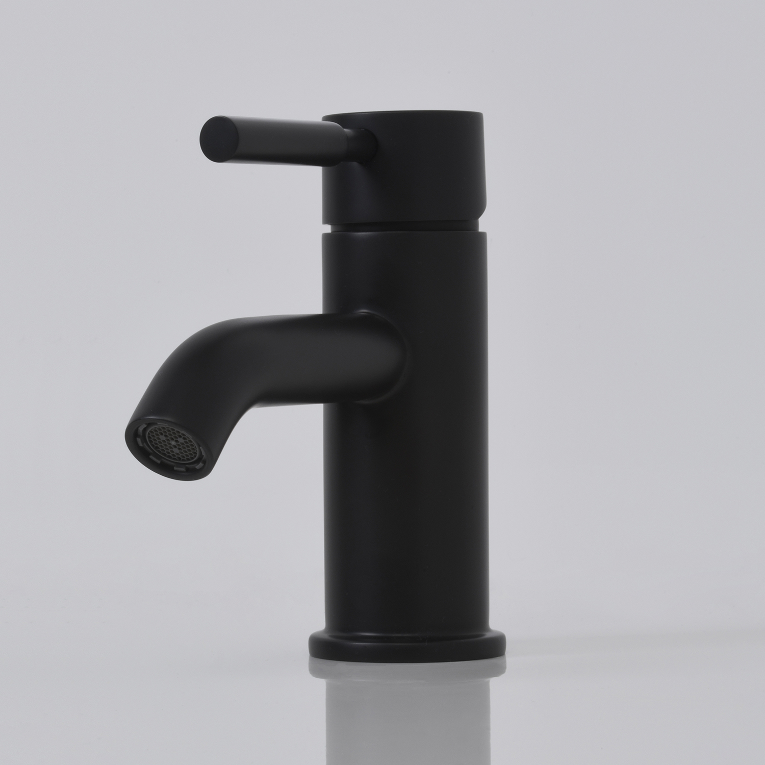 Смеситель для раковины Wasserkraft Gollach 3300 — вид сбоку под углом