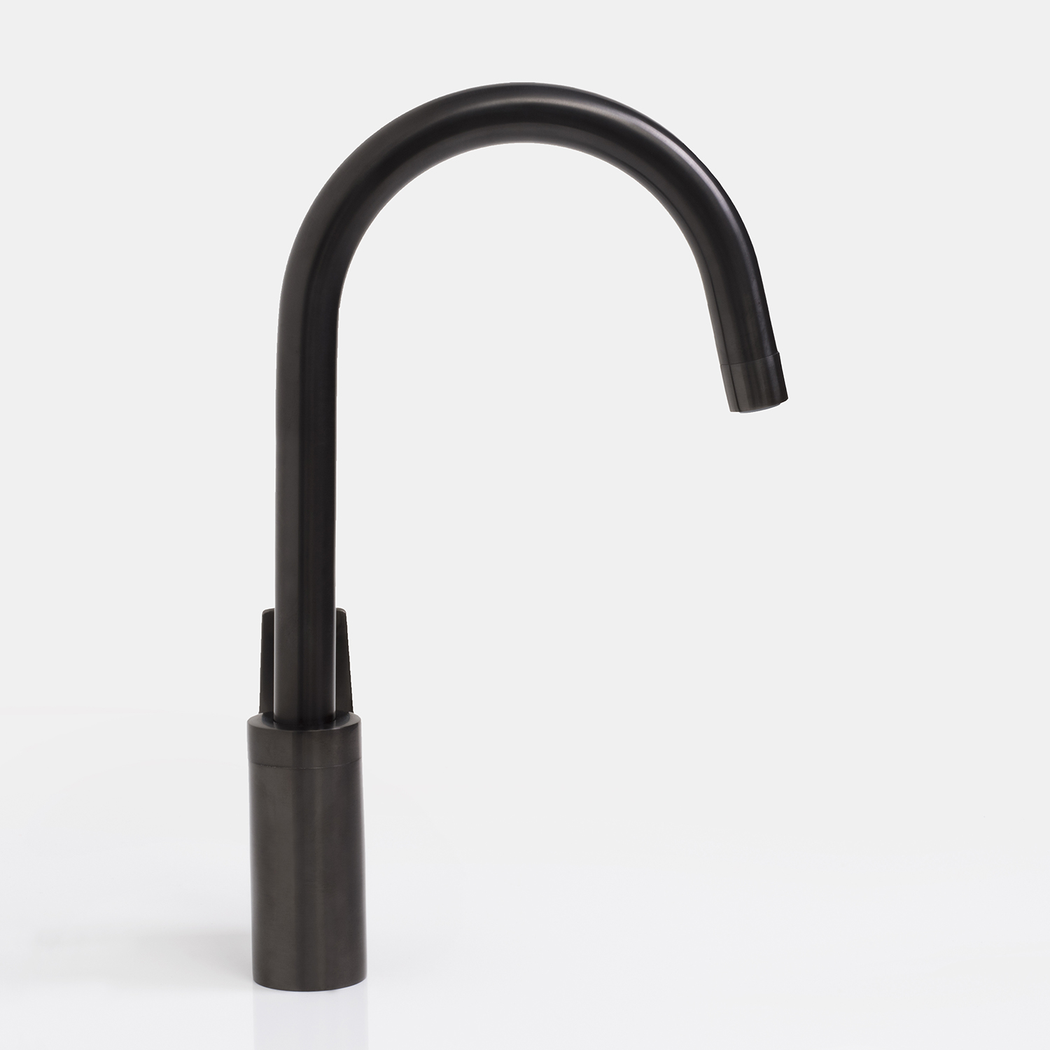 Смеситель для кухни Wasserkraft Wiese 8400 — вид сбоку под углом-2